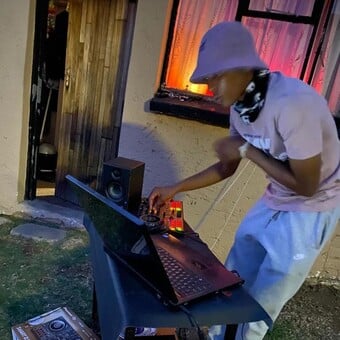 Zakhele Kelloggz Da Deej