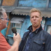 Johnny Van Malderen in gesprek met  JAMES COOK by Het Archief radio contact Vlaanderen