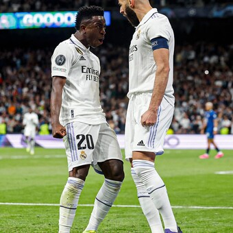 Dlambili Baba Ka-Lwandle NoLwandiso