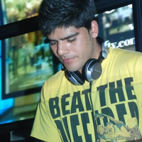 TOH PHIR AAO DJ MADDY 2011 MIX by Dj Maddy Official