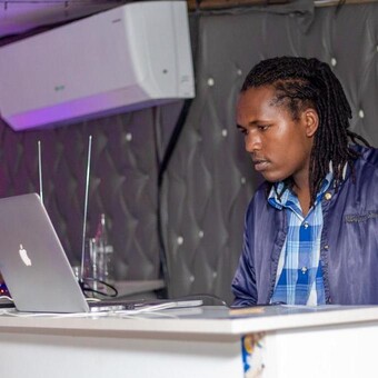 DJ MIAN KENYA