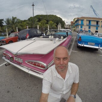 N&aacute;ndor T&oacute;th