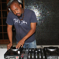 Sounds Of Pioneers Vol.30 Guest Mix Selected &amp; Mixed By Manu by Debeila Katlego