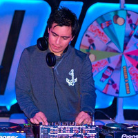 TUSZO DJ - Mix Nueva Ola Vol. 1 by Robert William