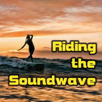 Riding The Soundwave 52 - As Good as it Gets by Chris Lyons DJ