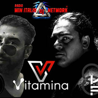 III ATTO VITAMINA V - APOLOGIA DELLA MUSICA  ⚜ VITAMINA V ⚜ FORMA IL QUADRATO ⚜WIN ITALIA DJ NETWORK by Angelux Marino