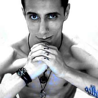 Will Phillips  Oficial