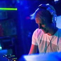 Armin van Buuren - Live @ Club Eau 26-10-2002 (The Hague, The Netherlands) by EDM Livesets, Dj Mixes & Radio Shows