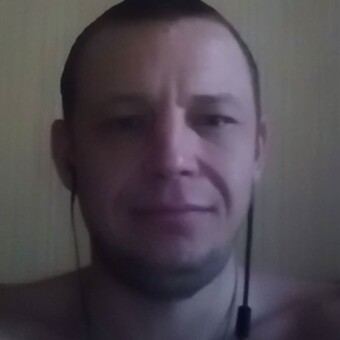 Виктор Попов
