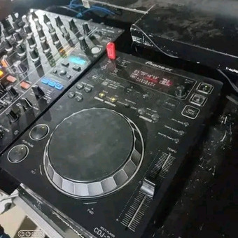 DJ High key