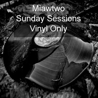 Sunday Session Vol. 74 - Vinyl Only - Size 102 : Queen Club by Miawtwo