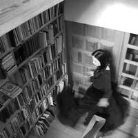 33/88 Ojos negros de plácida belleza (Fantasmas) by Elko Omar Vazquez Erosa