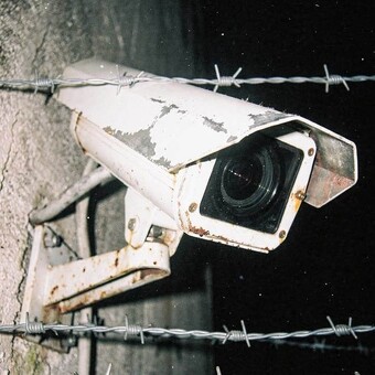 Surveillant