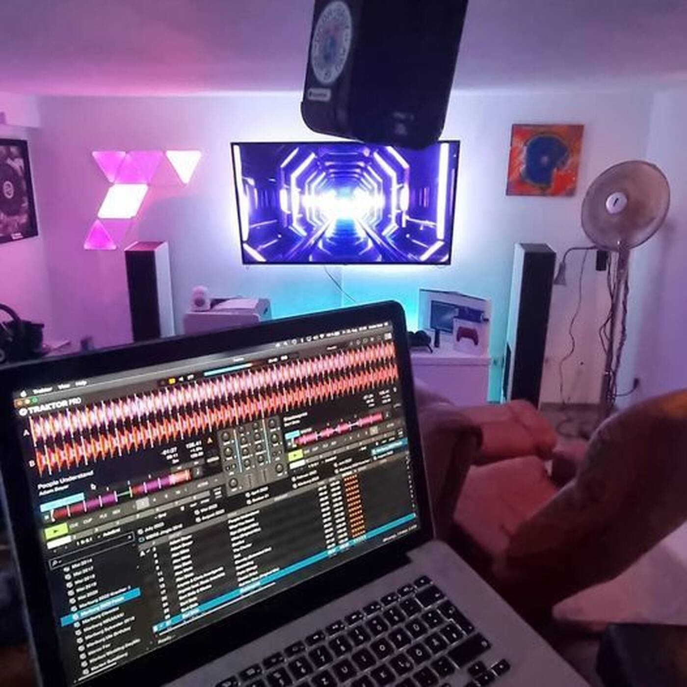 2023-08-25 Wunderbaar Radioshow Summer Edition episode artwork