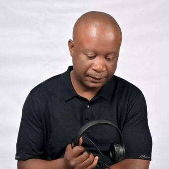 Dennis Vusi Mahlangu