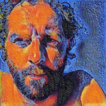 Both L&oacute;r&aacute;nd