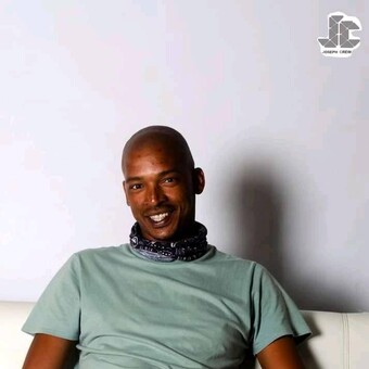 Tladi Tlhomelang