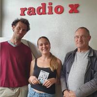 MARK GLÄSER, EIKE FLECHSIG &amp; CARO TRISCHLER - Kulturgesellschaft Bergen-Enkheim - Berger Markt 2025 - Frankfurt - [ GERMANY ] by Radio X Interviews