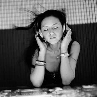 Dj Hitomi Osaka