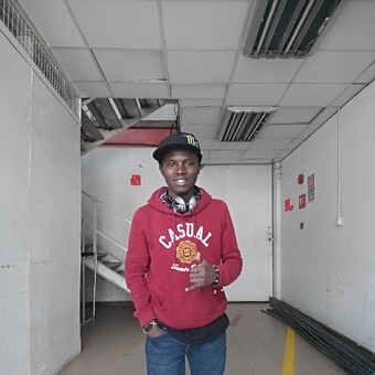 Dj Sam on the Wheels