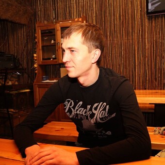 Денис Балуев