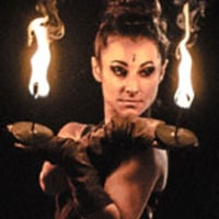 Interview mit der Feuertänzerin Cassiopeia - Buenos Aires by Radio X Interviews