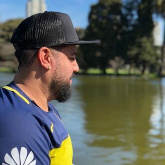 Gast&oacute;n Riquelme