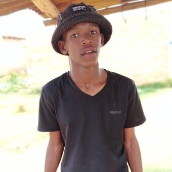 DjAbuti Largest &Iuml;v