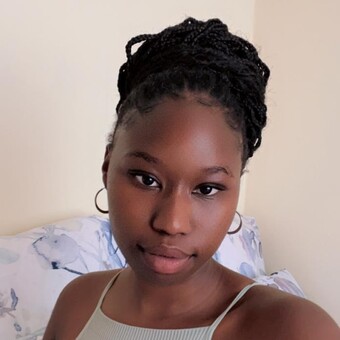 Zinhle Zee