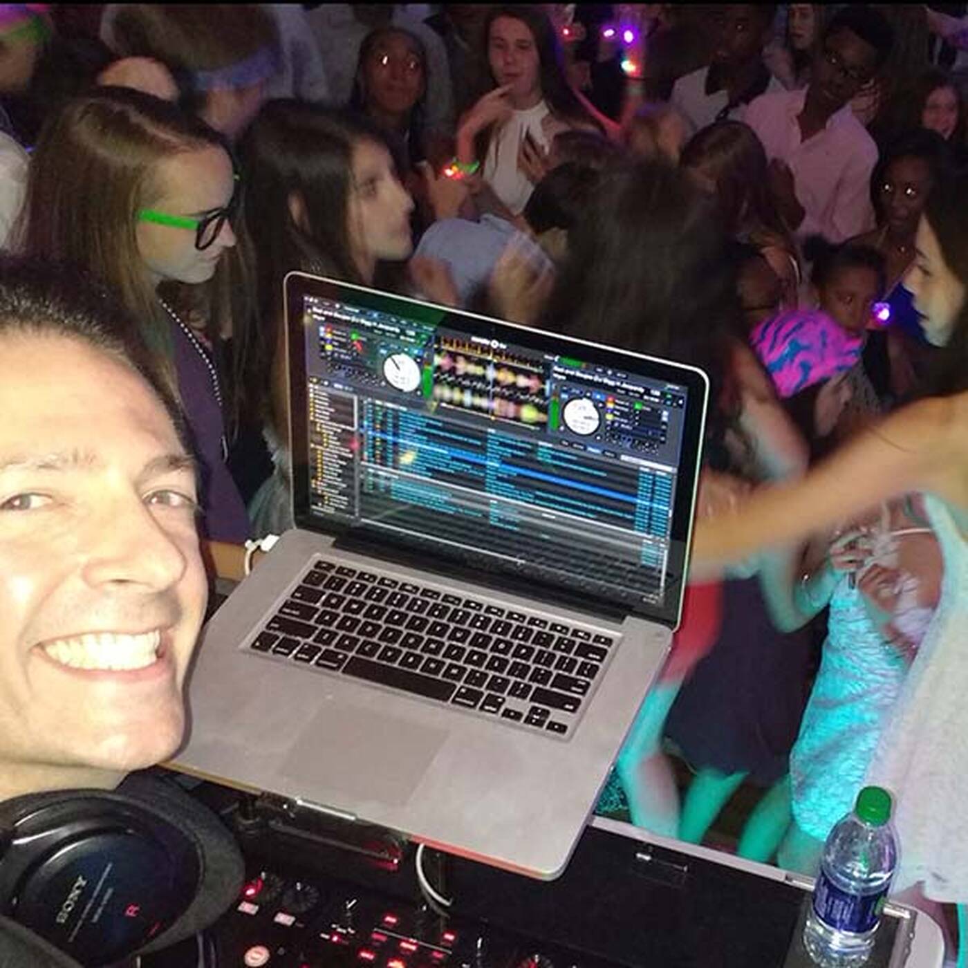 Audrey and Amelia's Remix'd B'Nai Mitzvah--mixed by DJ Bigg H & Ric Spice episode artwork