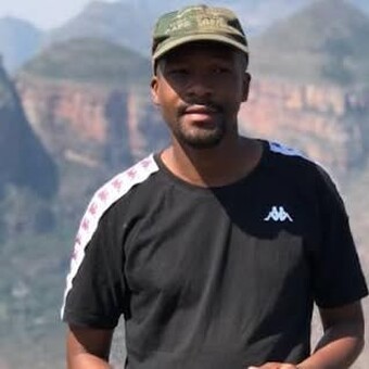 Thabo Tlhologelo Moghasi