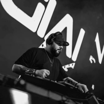 DJ GIAN