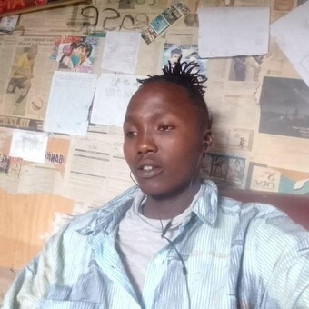 Vinnie Mťőx&iuml;č