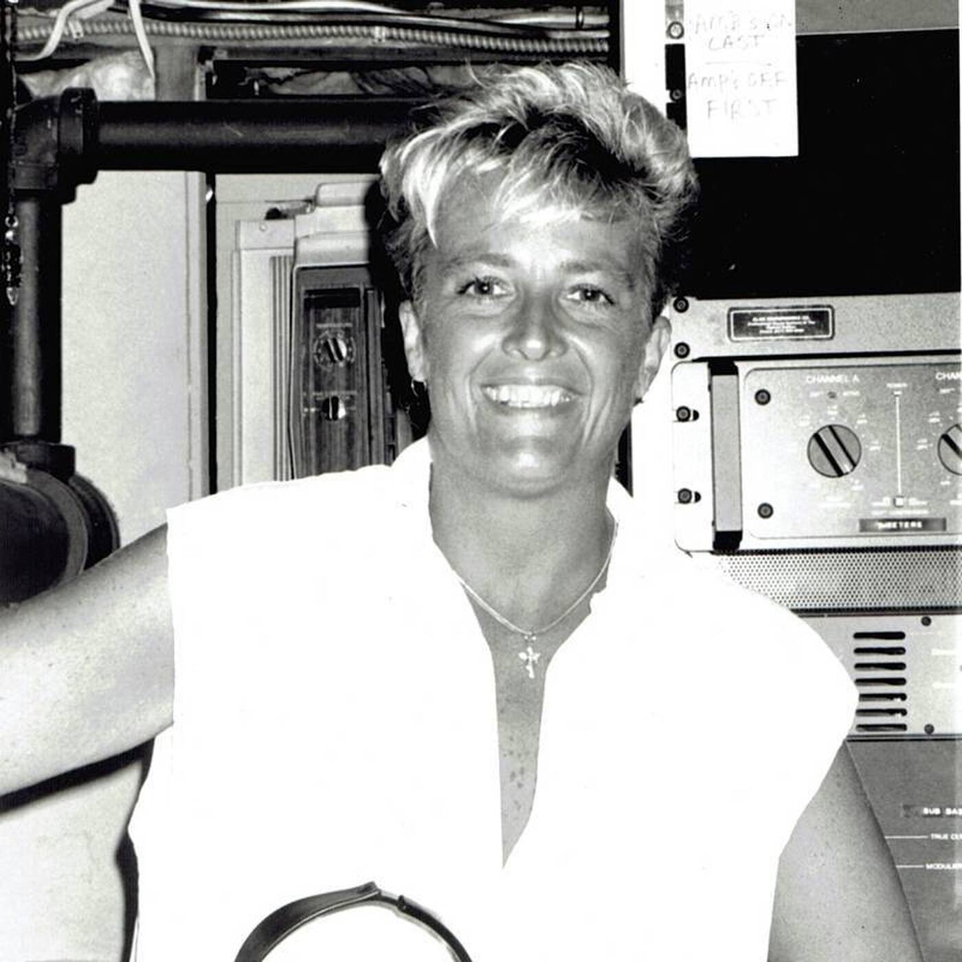 DJ Wendy Hunt - Relight My Fire IV (1993 or 1994) - Tape 3 (Jim Hopkins Remaster) episode artwork