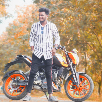 DJ_ROYAL_SRIHARI_