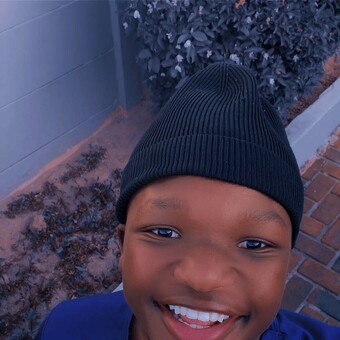 Nhlakanipho Ntshiza