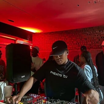 Phenyo DJ