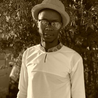 Pono Ponono Ntshangase