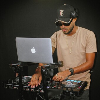 Dj Rogelio Isaac