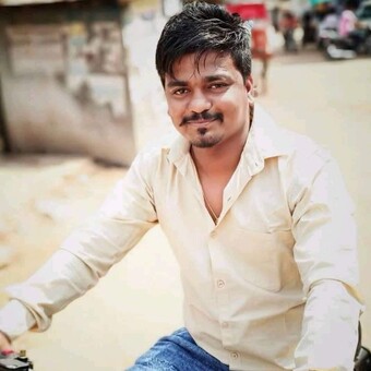 Akaash Parsa