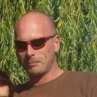 Enda Van den Broeck