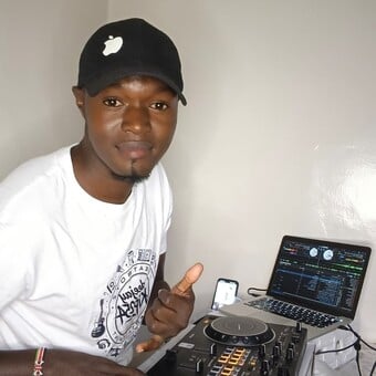 Deejay kip 254