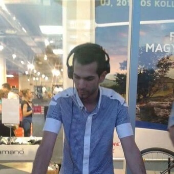 Istv&aacute;n Zeml&eacute;nyi