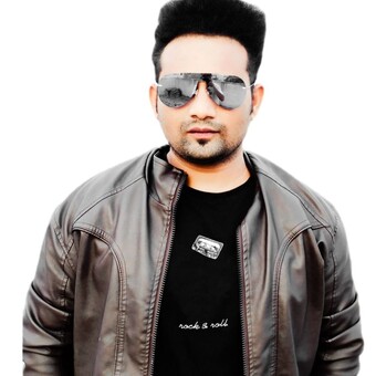 DJ HUSSAIN