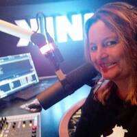 2020-07-11 Za Femke van der Veen ꓘINK en Fem 19-22 uur by Max Hermans