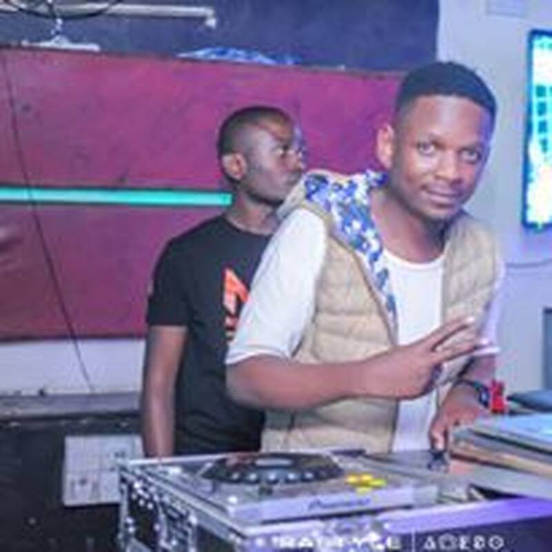 MC INGAH FT DJ BRAYO TAURUS LOUNGE BURUBURU