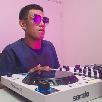 DJ eliasdavis