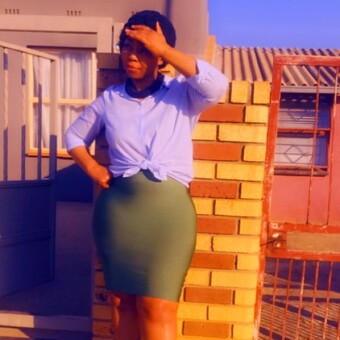 MisFlo Moloi