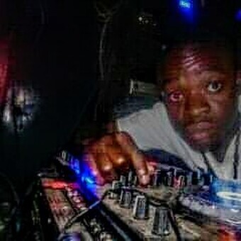 spinguruu DjSelphael