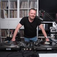 HOUSE LEGEND MASTERMIXES new tracks dec 21 and 85/95 house tracks back in the days by PASCAL STARDANCE